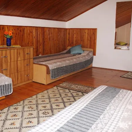 Akacjowa 10 Tatil Evi